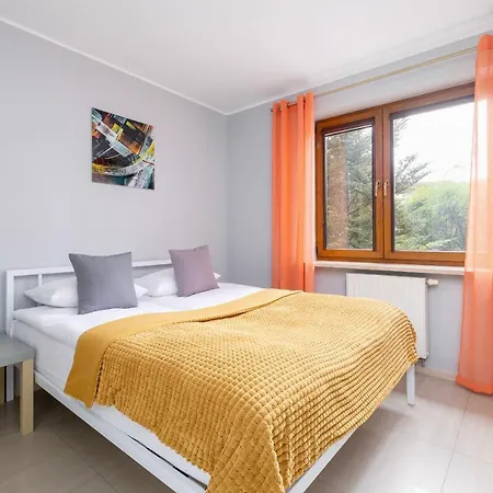 Mondrian Cracow - 2 Bedroom Apartment For Home Office By Noclegi Renters-2